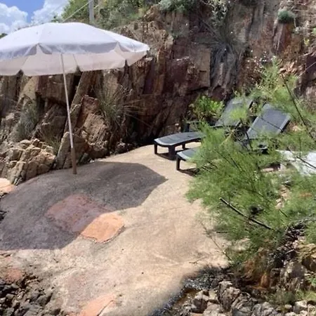 Magique Creek, Piscine Naturelle Dans Les Rochers Villa