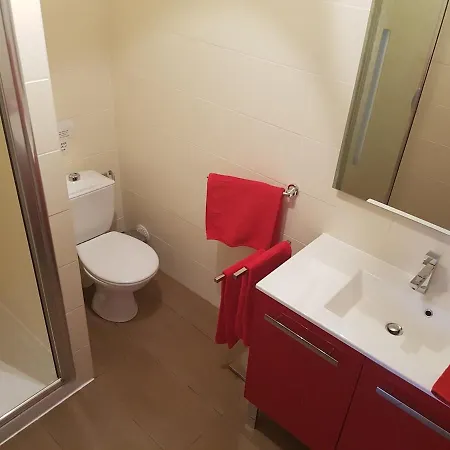 Magique Creek, Piscine Naturelle Dans Les Rochers Zonza