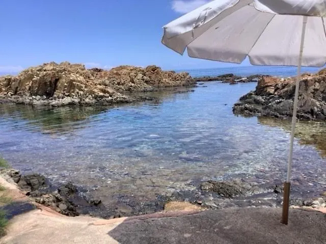 Magique Creek, Piscine Naturelle Dans Les Rochers *